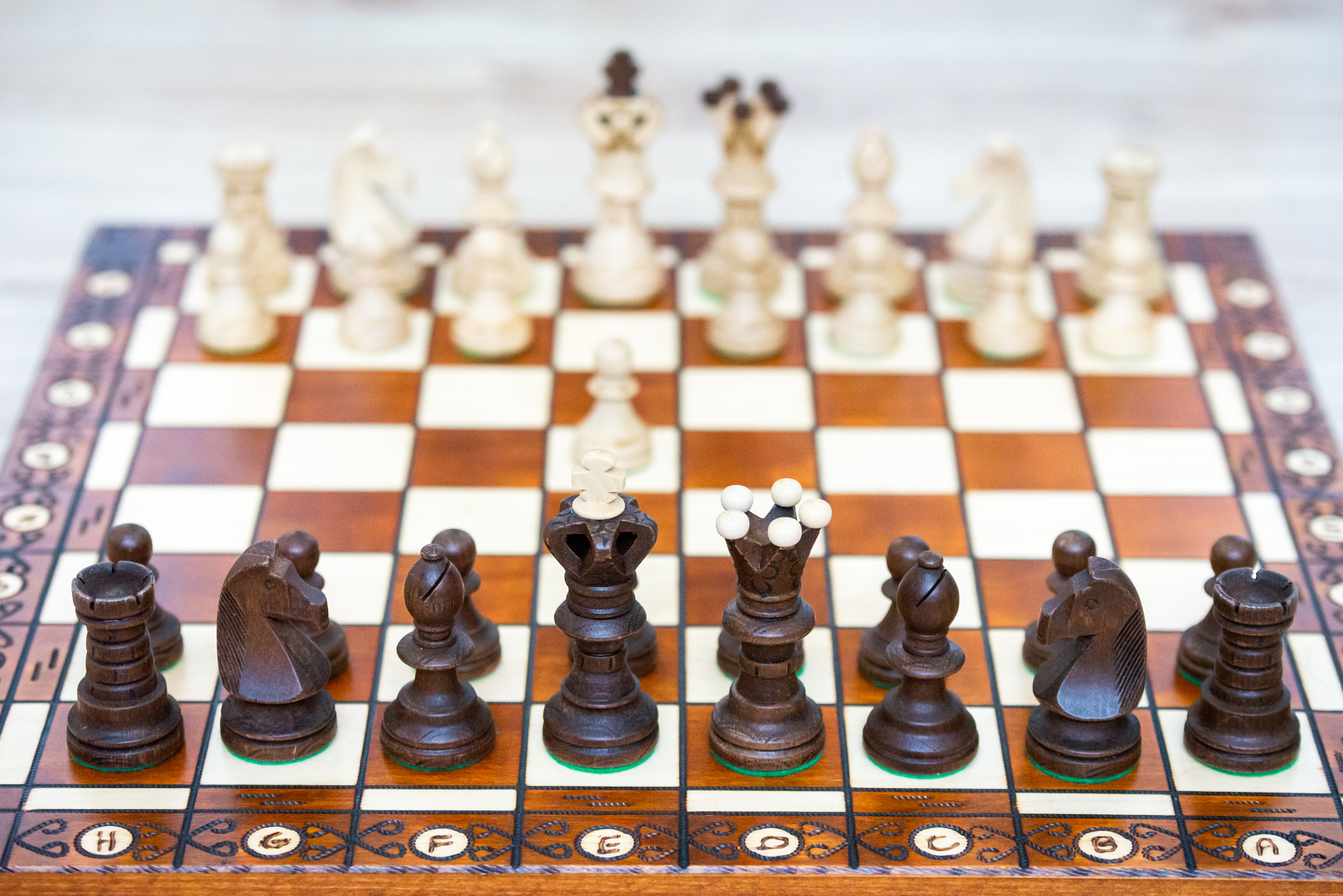 Drevené šachy Kráľovské