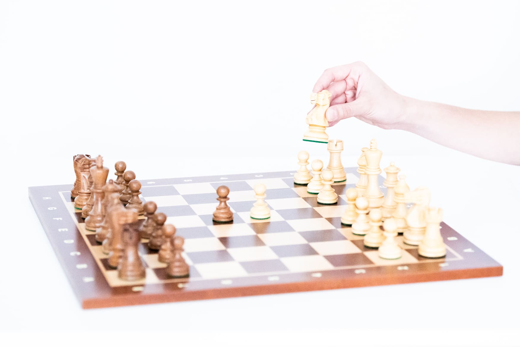 Drevená šachová súprava Klasik s javorovou šachovnicou