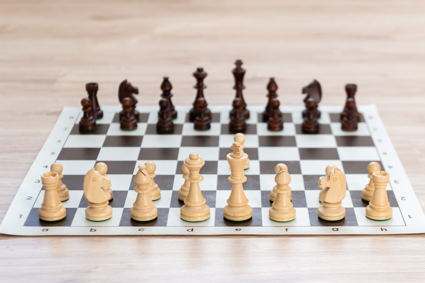 Drevená šachová súprava Staunton klasik čierna