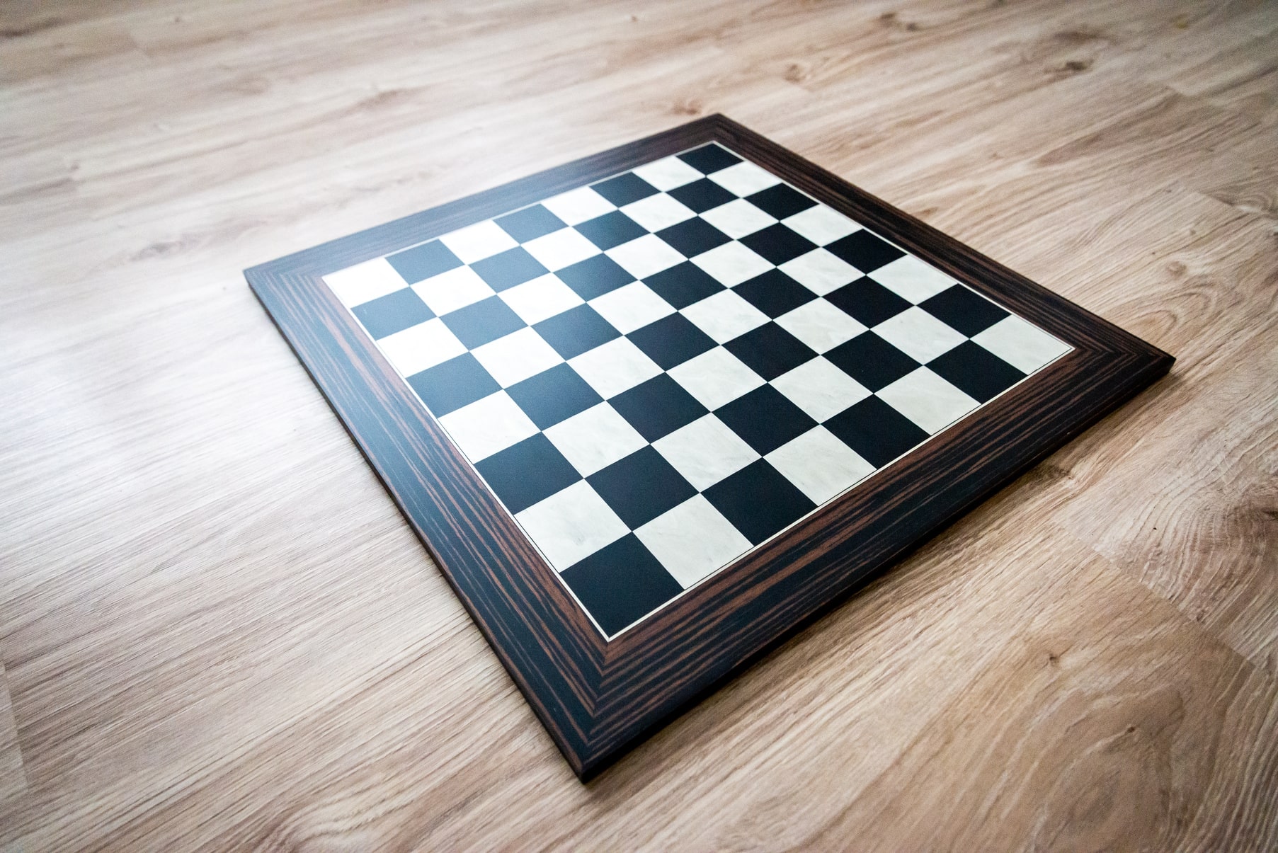 Black Ebony DeLuxe šachovnice