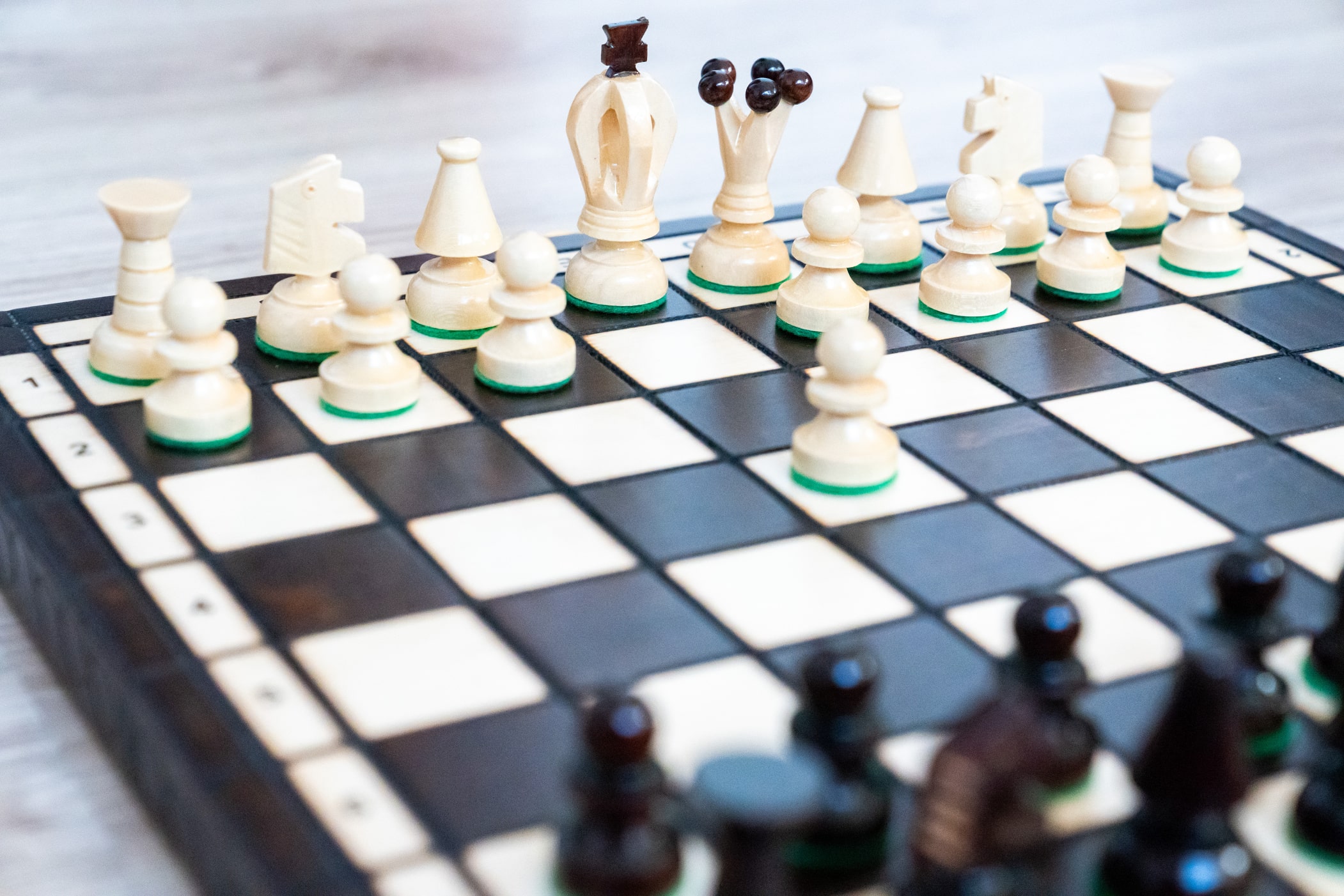 Drevené šachy Kráľovské Standard