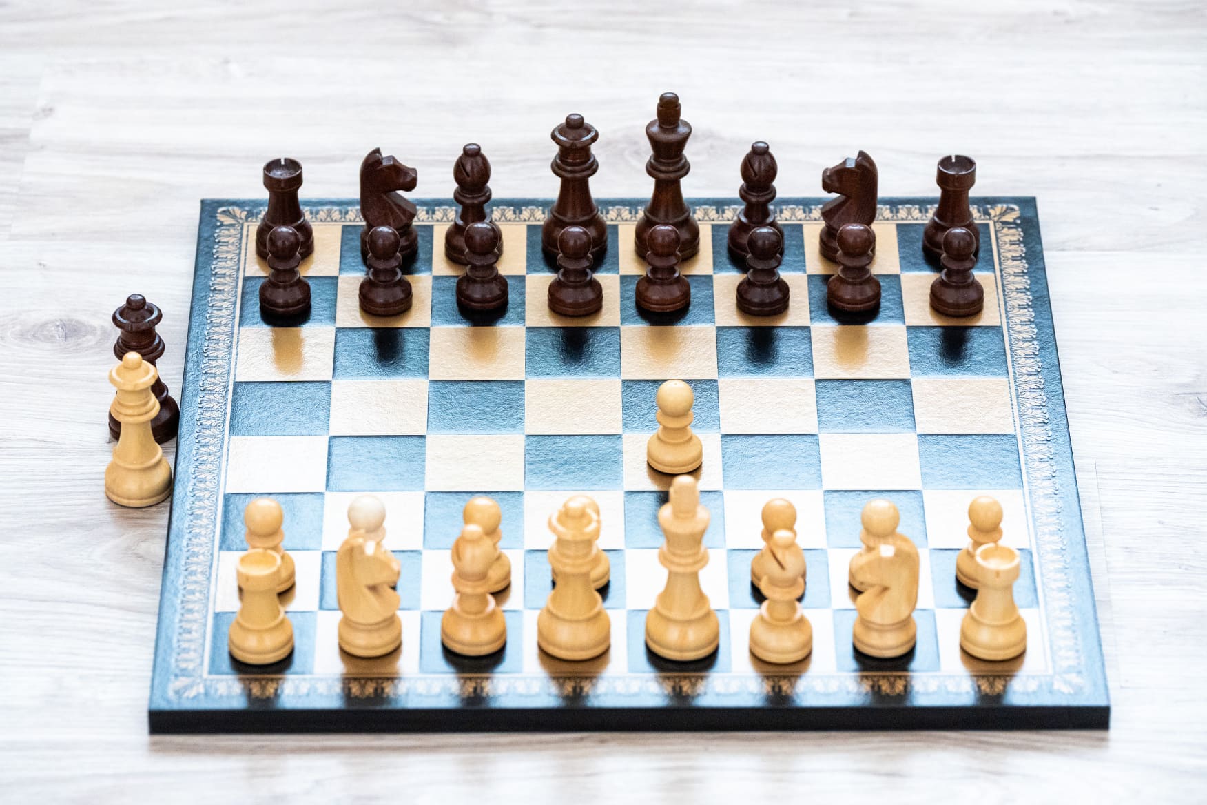 Šachová súprava Staunton Dragon